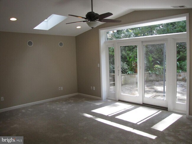 Building Photo - 5239 Morley Ct