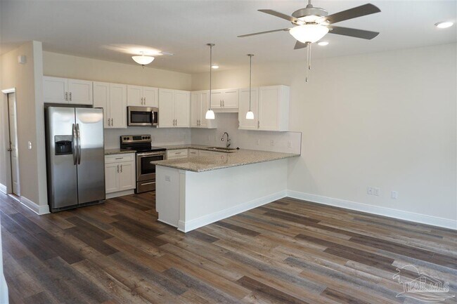 Foto del edificio - 9829 Nature Creek Blvd