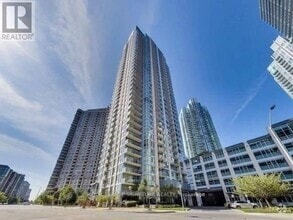 Building Photo - 225-2225 Webb Dr