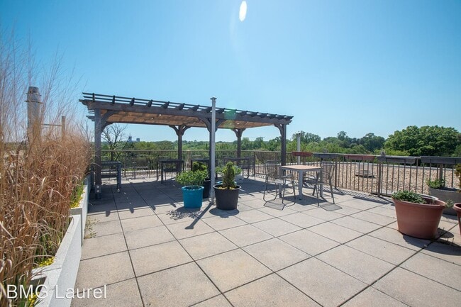 Building Photo - 2 br, 2 bath House - 4600 Connecticut Ave ...