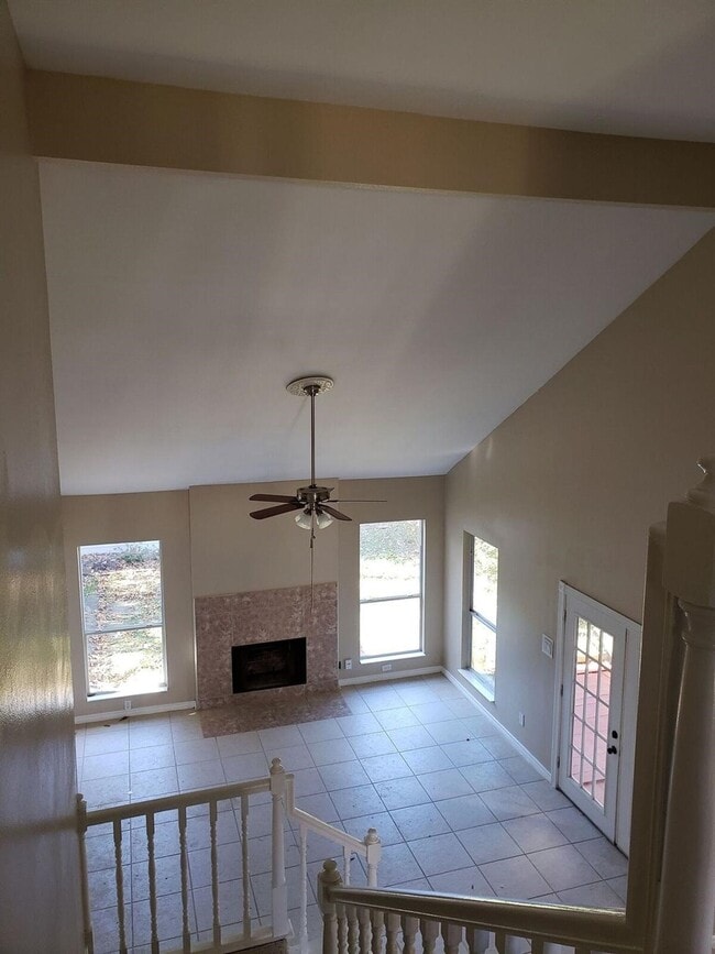 Building Photo - 6649 Queensclub Dr
