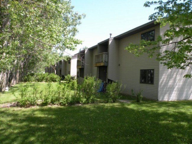 Building Photo - 1100 Northpoint Dr