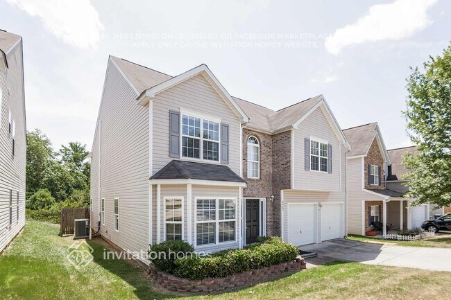 Foto del edificio - 8422 Oak Dr