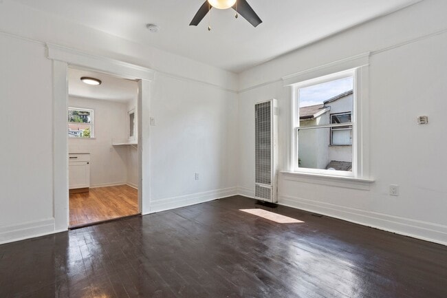 Building Photo - 5323 Monte Vista St