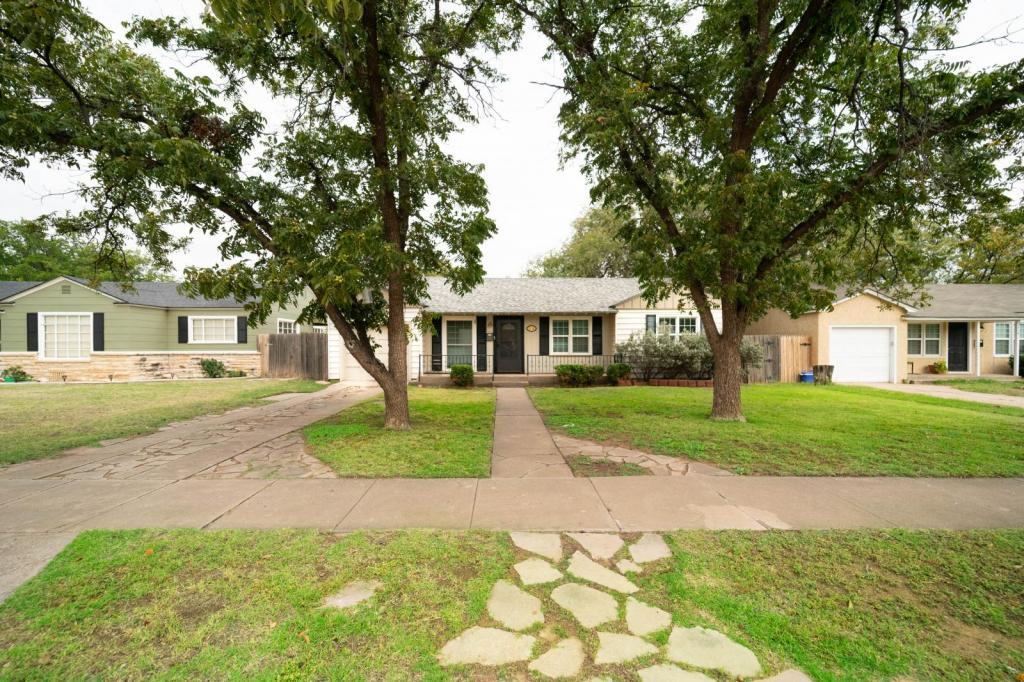 Primary Photo - 3116 31st St.