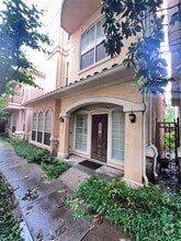 Building Photo - 7809 Linwood Ave