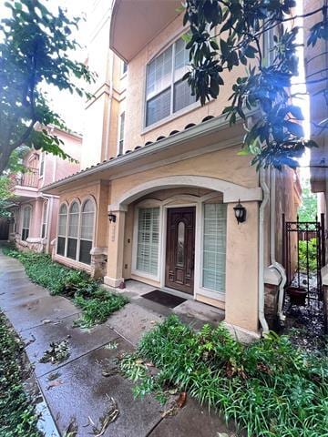 Primary Photo - 7809 Linwood Ave