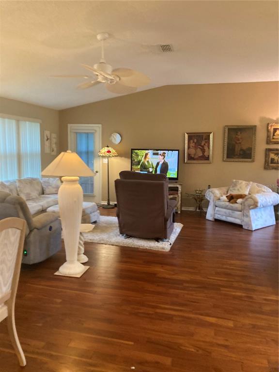 Foto del edificio - 8744 SW 108th Ln Rd