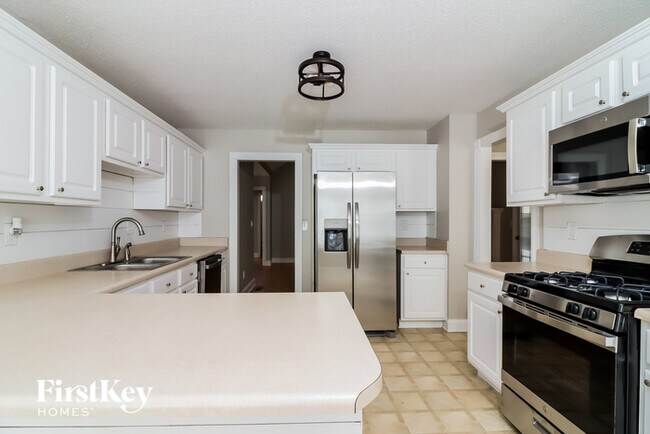 Foto del edificio - 521 Earnest Ln