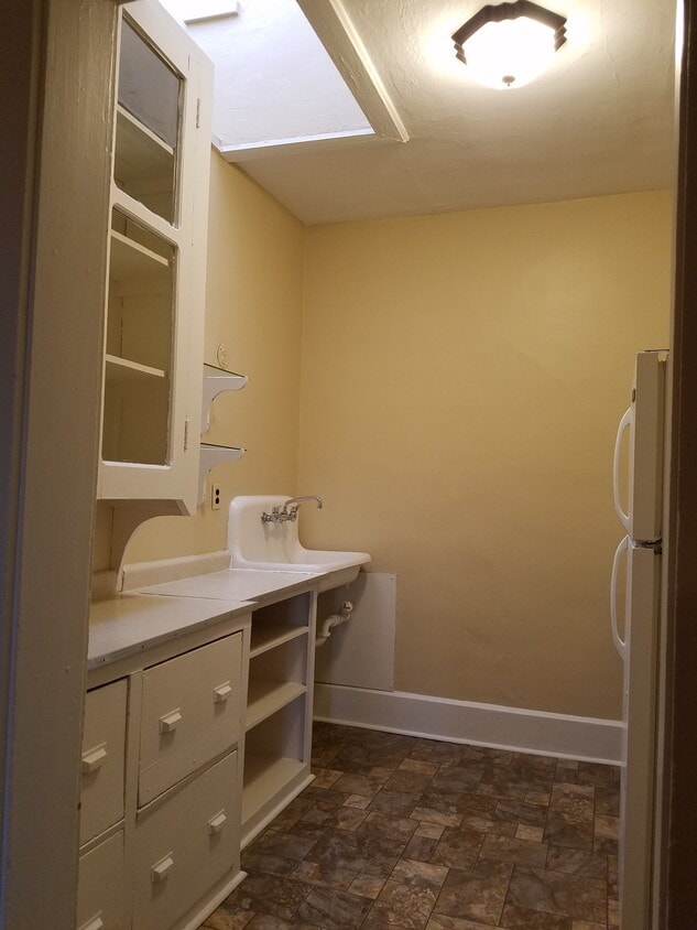 Foto principal - 504 S Central Ave