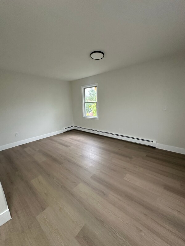 Foto del edificio - 281 Belmont Ave