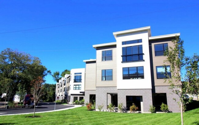 Building Photo - 1 Brook Rd