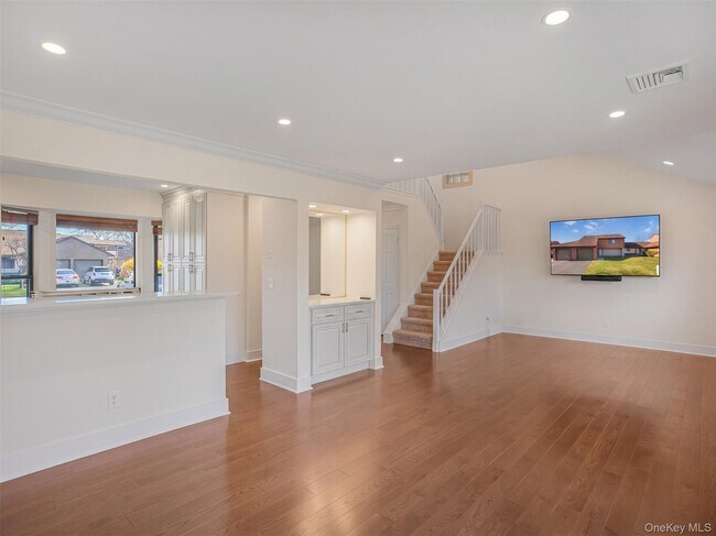 Foto del edificio - 85 Rhett Dr