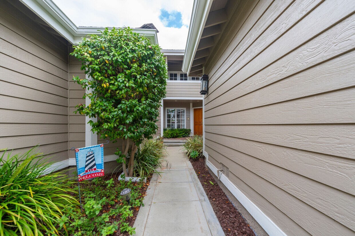 Foto principal - 26 Sausalito Cir E