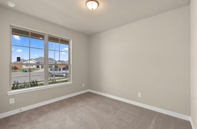 Foto del edificio - 2912 Clf Rdg Ln