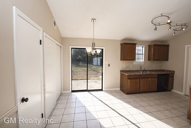 Building Photo - 3 br, 2 bath House - 4387 Burnette Pl