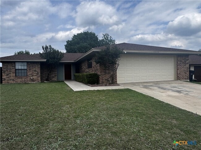 Building Photo - 4505 River Oaks Dr
