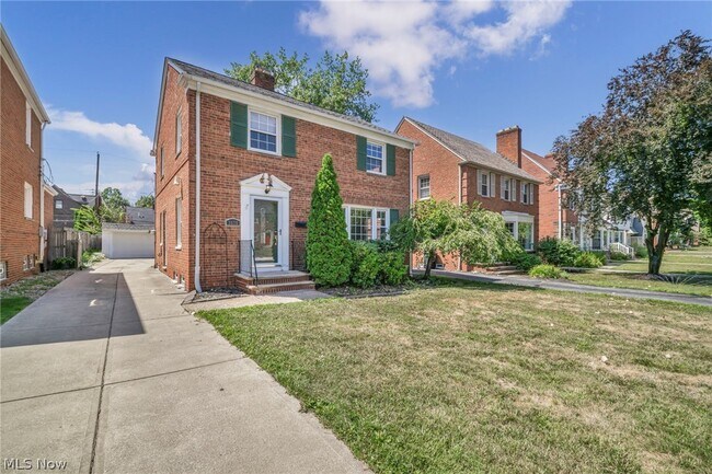 Foto del edificio - 3678 Lynnfield Rd