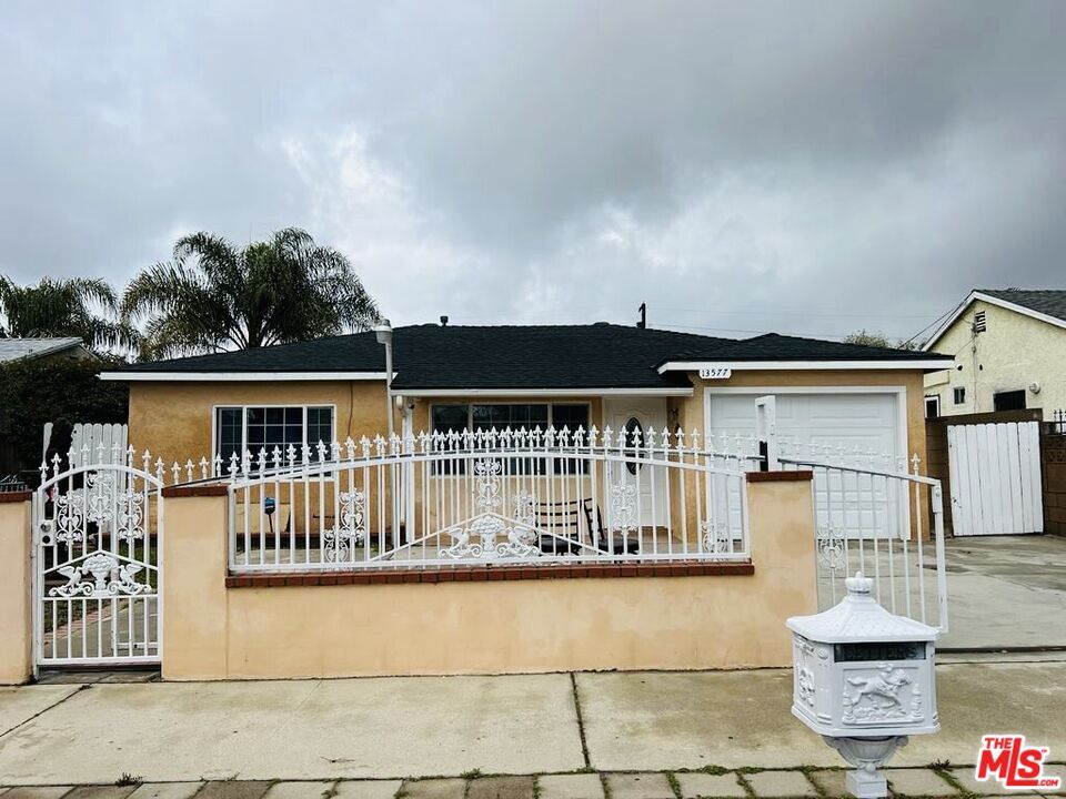 Foto principal - 13577 Mercer St