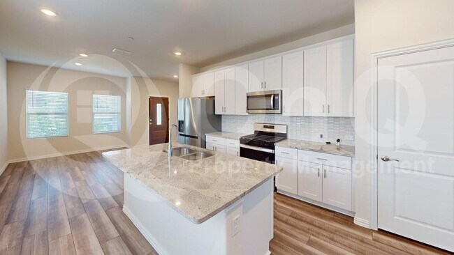 Foto del edificio - 119 Olympus St