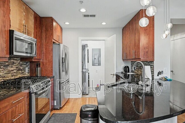 Foto del edificio - 222 12th St NE