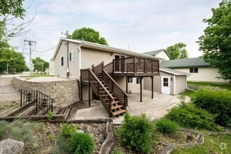 Building Photo - 319 Spruce St