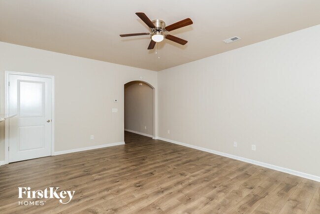 Foto del edificio - 169 Southwind Cir
