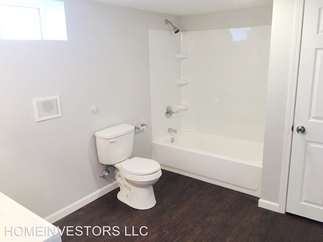 Foto del edificio - 2 br, 2 bath House - 131 Vanpreter