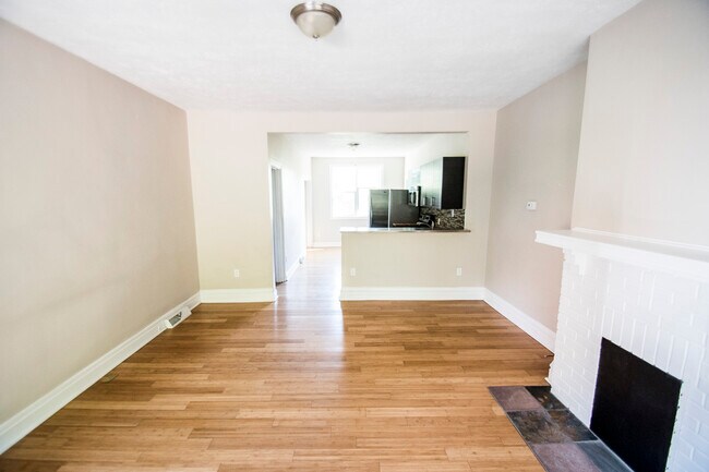 Foto del edificio - 2619 Josephine St