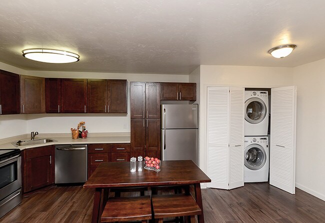 Building Photo - Wheelhouse Apartments