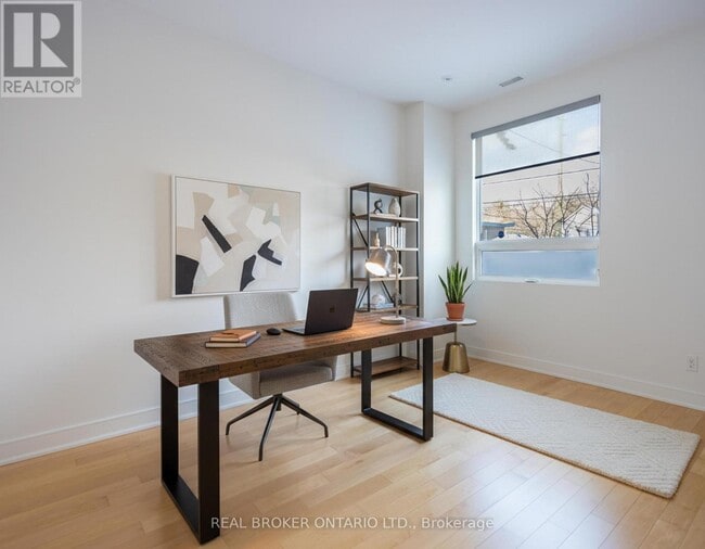 Building Photo - 88 S Kingsway