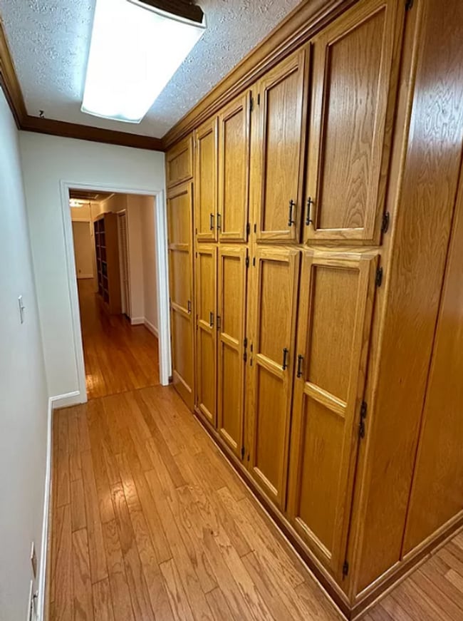 Building Photo - Ranch home in Lilburn.  Parkview School Di...