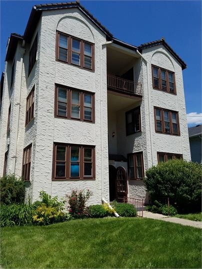 Foto principal - 626 W Stephenson St
