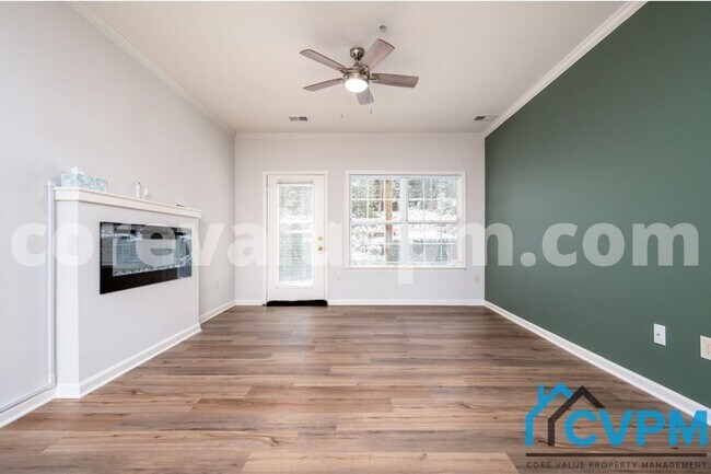 Foto del edificio - 1688 Fallowfield Ct