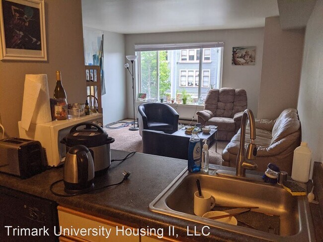 Foto del edificio - 5021 Brooklyn Ave NE