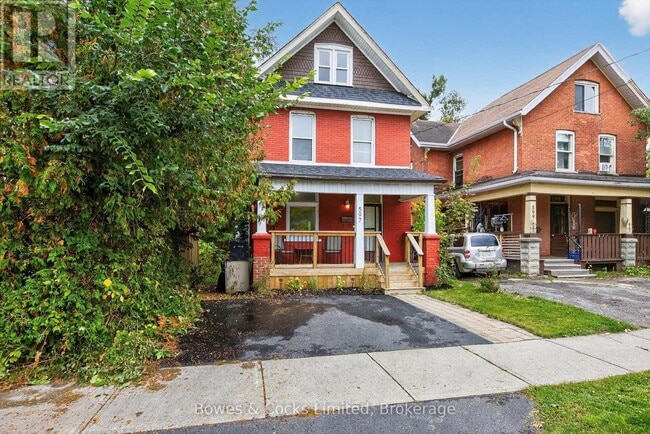 Building Photo - 597 Bolivar St