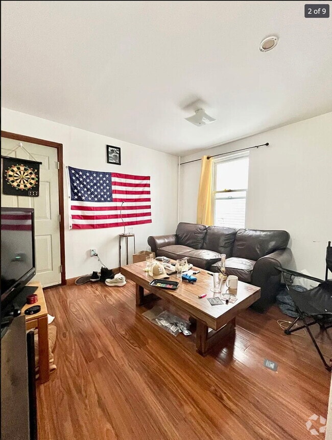 Building Photo - 45 Litchfield St