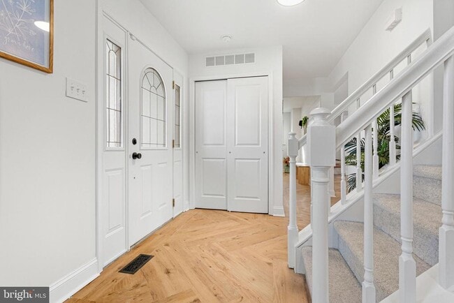 Building Photo - 15162 Wayside Rd