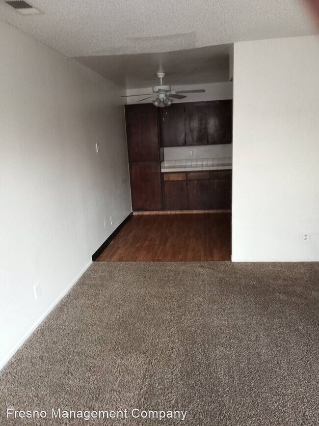 Foto del edificio - 3166 W Princeton Ave