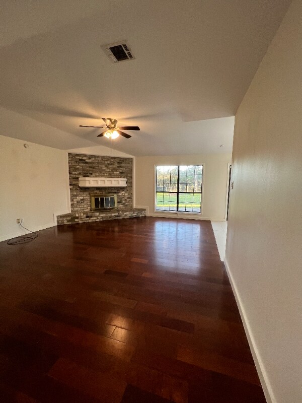 Building Photo - 720 Scarlet Oak St