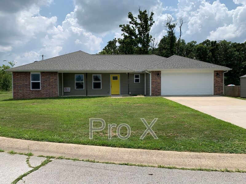 Primary Photo - 13731 Pella Ln