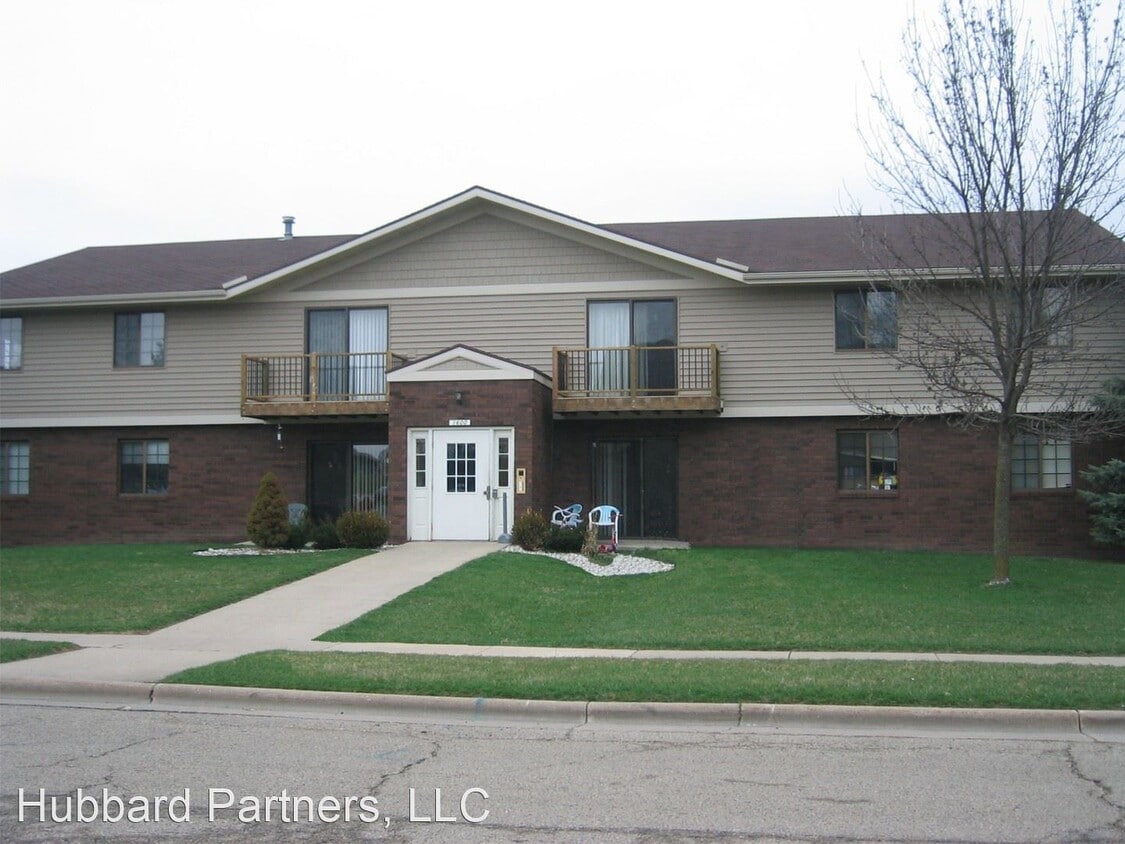 1600 Kenilworth Ct, Stoughton, WI 53589 Room for Rent in Stoughton