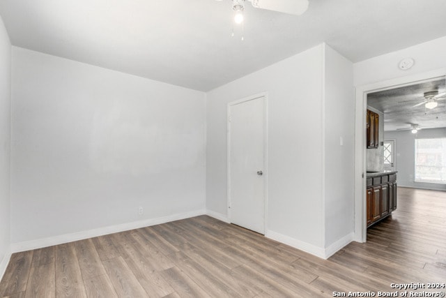Building Photo - 6139 Lawn Valley Dr