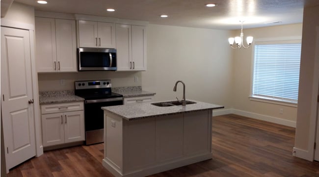 Building Photo - 2033 N 380 E