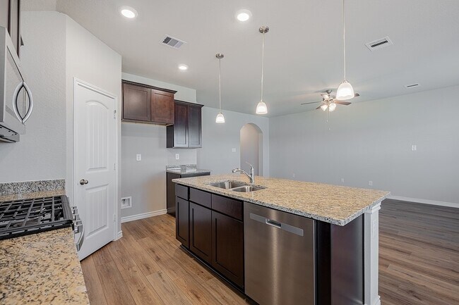 Foto del edificio - 1014 Davy St