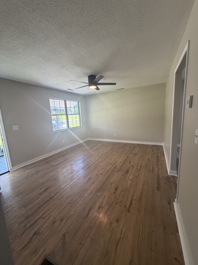 Building Photo - 62183 Forestview Dr