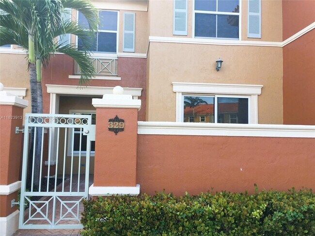 Foto del edificio - 6202 NW 115th Pl