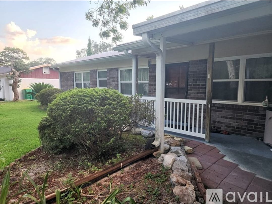 61 9th St, Shalimar, FL 32579 House Rental in Shalimar, FL