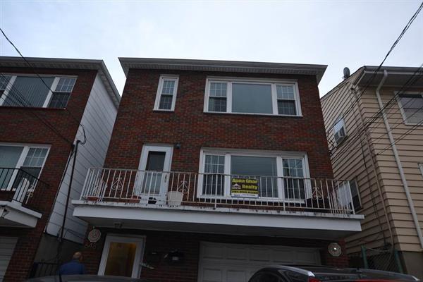 Primary Photo - 648 Liberty Ave