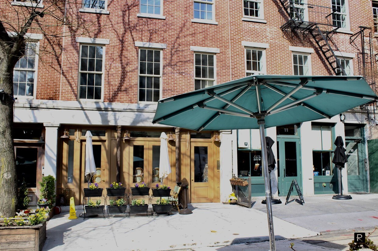 Foto principal - 9 Old Fulton Street